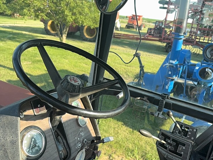 massey-ferguson-2705-image-35