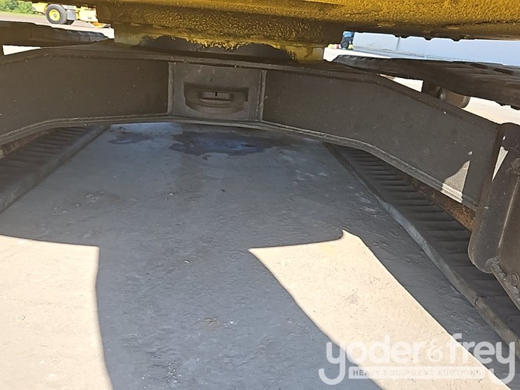 2014-deere-60g-image-29