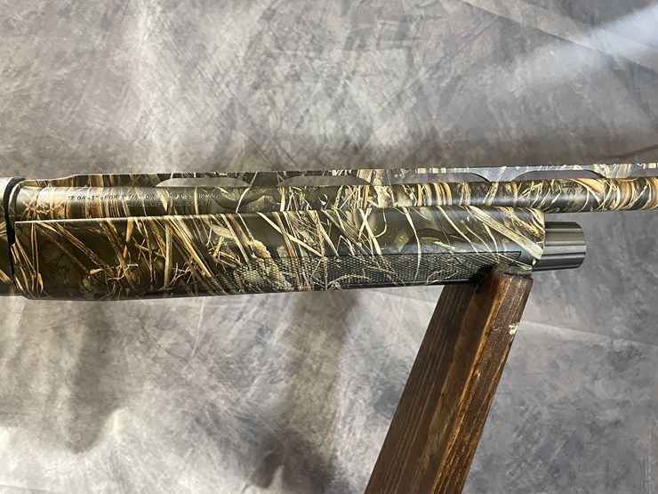 #4617-•-stoeger-m3000-12-ga.-semi-auto-shotgun,-sn:-75-h22yt-053184-image-7