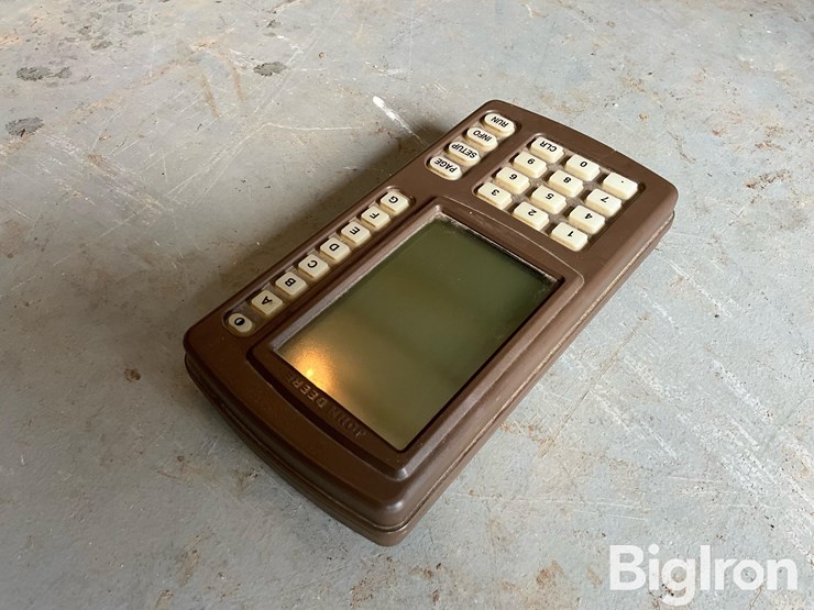 john-deere-“brown-box”-greenstar-display-image-4