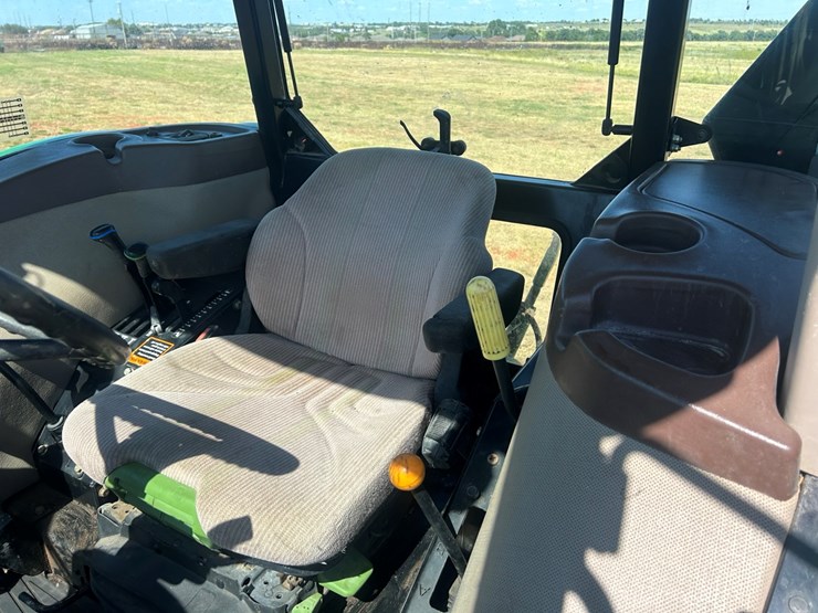 john-deere-6140d-image-34