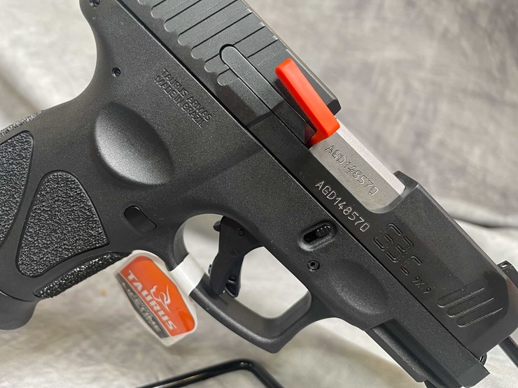 #4554-•-taurus-g3c-9mm-luger-semi-auto-pistol,-sn:-agd148570-image-9