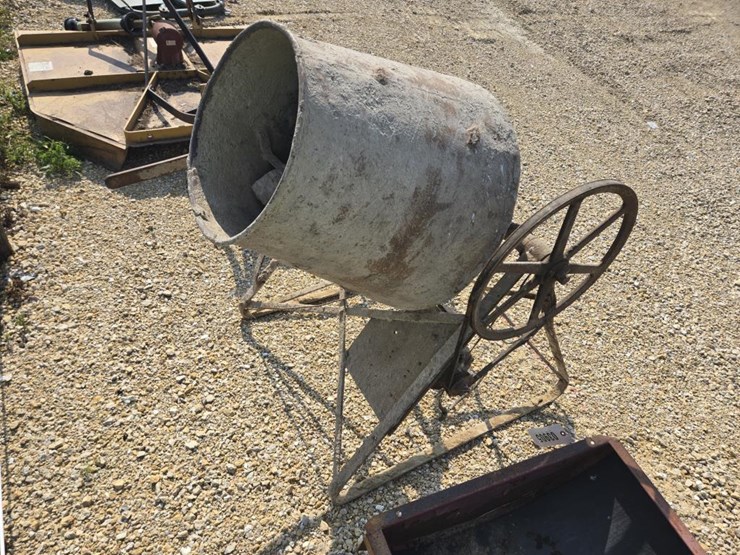 #3906-•-cement-mixer-image-10