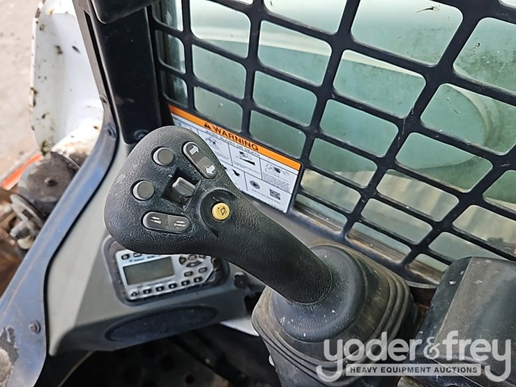 2018-bobcat-t770-image-25