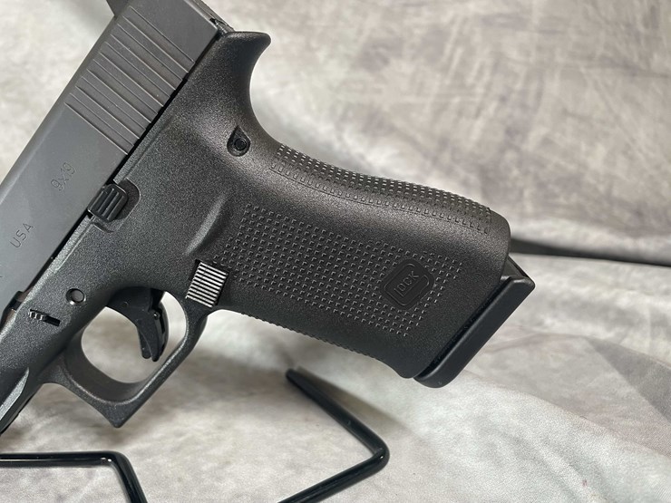 #4560-•-glock-model-43x-9mm-luger-pistol,-sn:-akva878-image-20