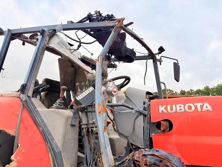 kubota-m108s-image-9
