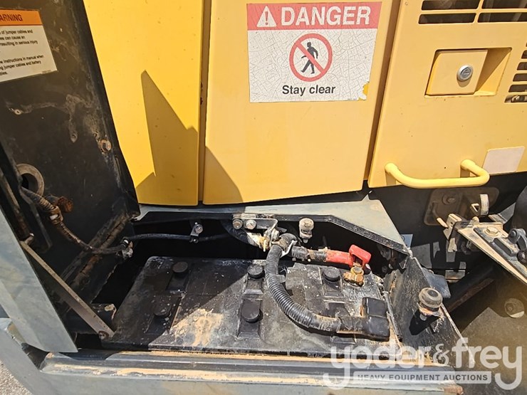 komatsu-wa380-image-57