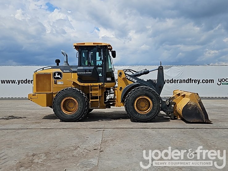 2019-deere-544l-image-5