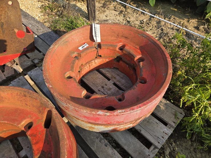 #3850-•-(2)-fendt-rear-wheel-weights-image-5