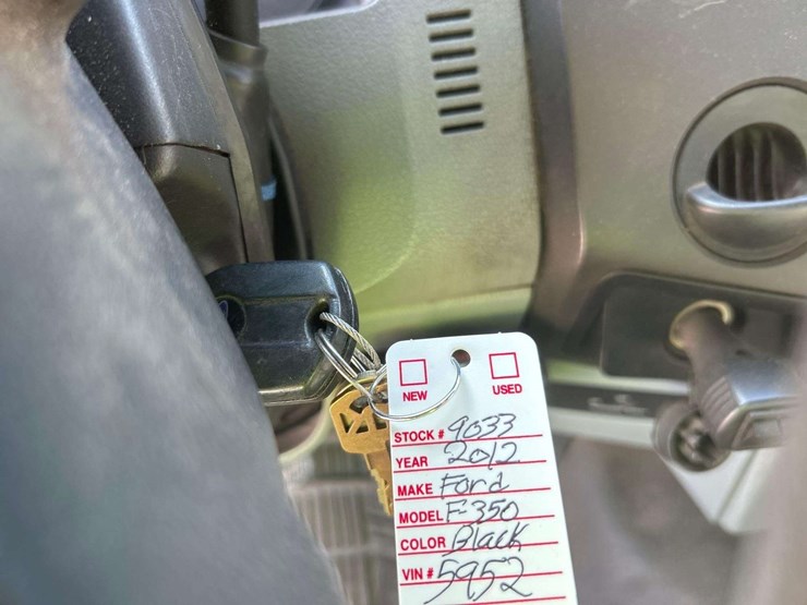 2012-ford-f350-image-29