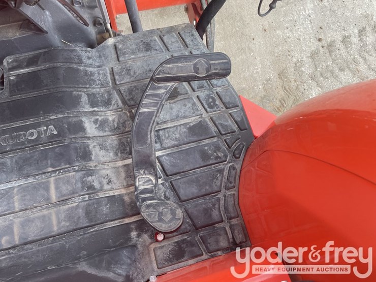 2020-kubota-mx5400hst-image-51