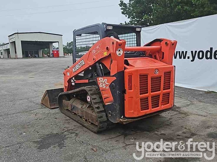 2020-kubota-svl65-2-image-3