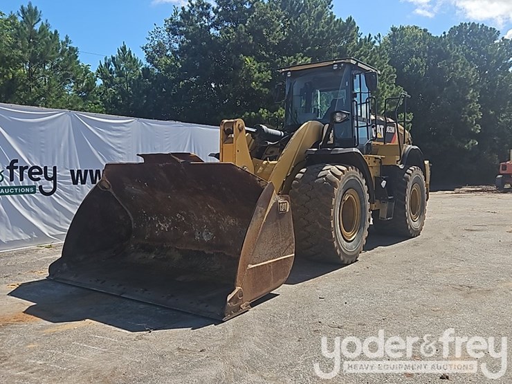 2021-caterpillar-962m-image-1