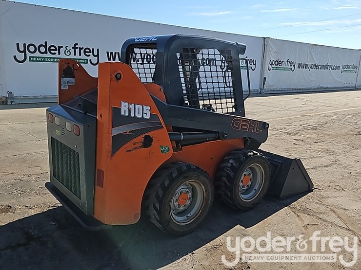 2018-gehl-r105-image-4