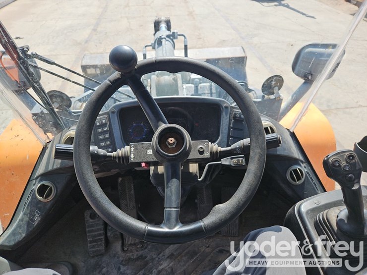 2019-doosan-dl250-5-image-32