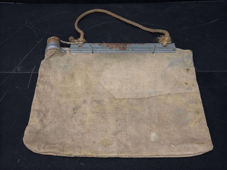 hudson-rose-duster-and-dessert-canvas-water-bag-image-3