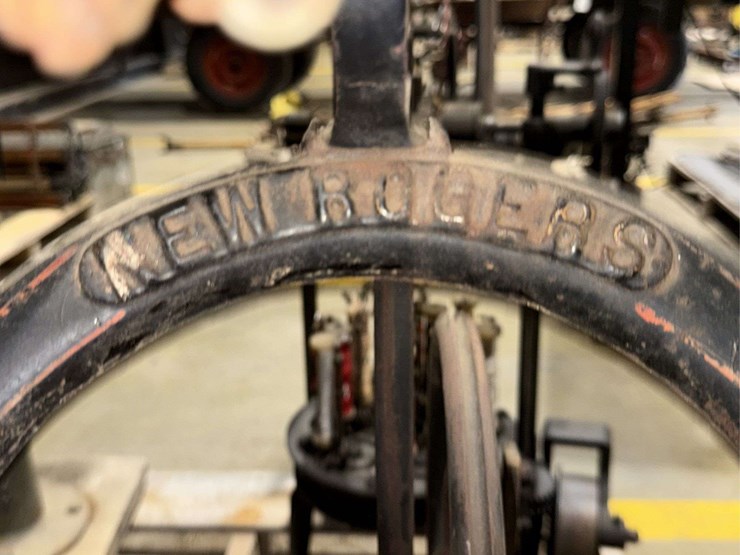 new-rodger’s-treadle-scroll-saw-image-9