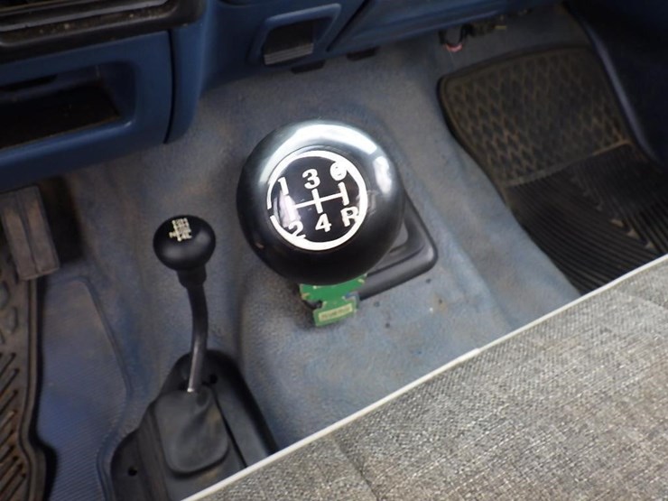 1995-ford-f350-image-23