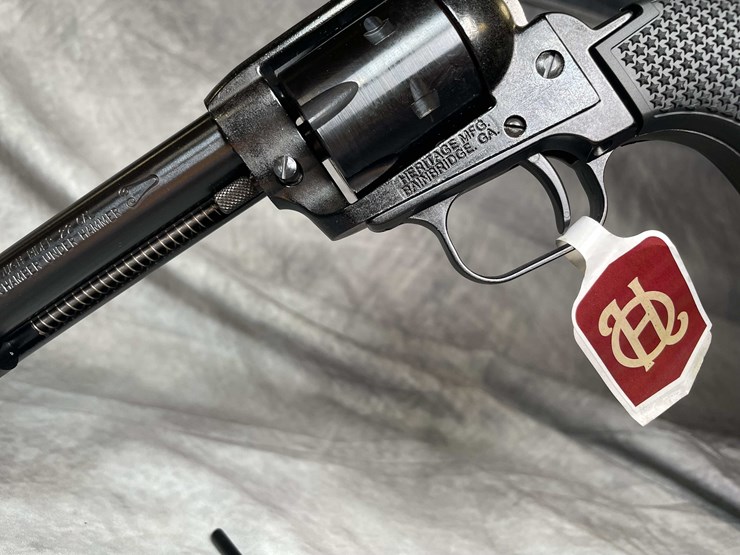 #4541-•-heritage-rough-rider-22lr-revolver,-sn:-1bh882376-image-16