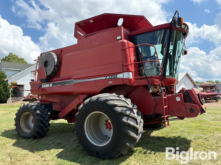 case-ih-2388-image-3