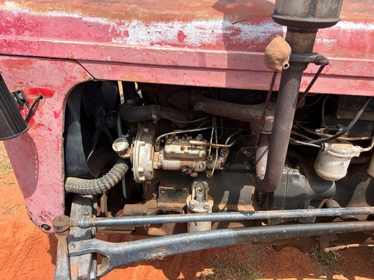 massey-ferguson-35-image-8