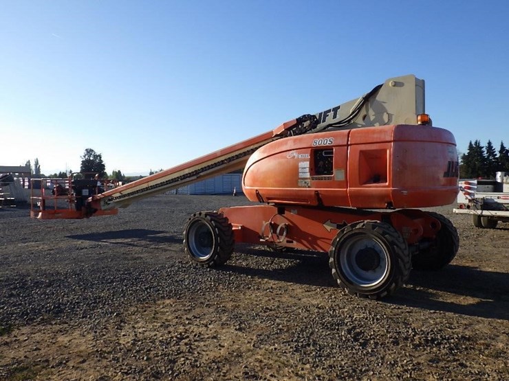 2007-jlg-800s-image-4