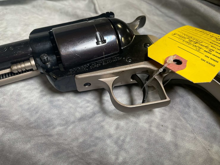 #4563-•-ruger-super-blackhawk-44-rem-mag-revolver,-sn:-81-59871-image-16