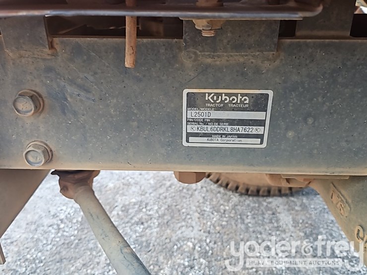 2020-kubota-l2501dt-image-28