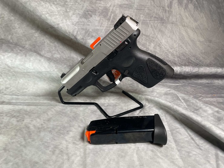 #4538-•-taurus-g2c-40-s&w-pistol,-sn:-agc106105-image-20
