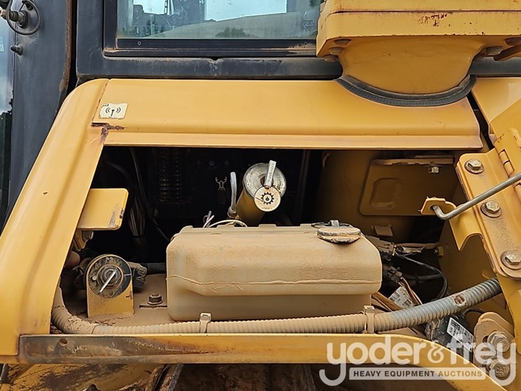 2008-caterpillar-d6n-xl-image-26