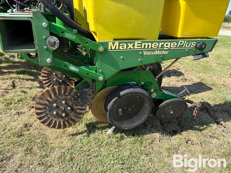 john-deere-1770-image-15