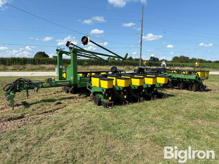john-deere-1770-image-1