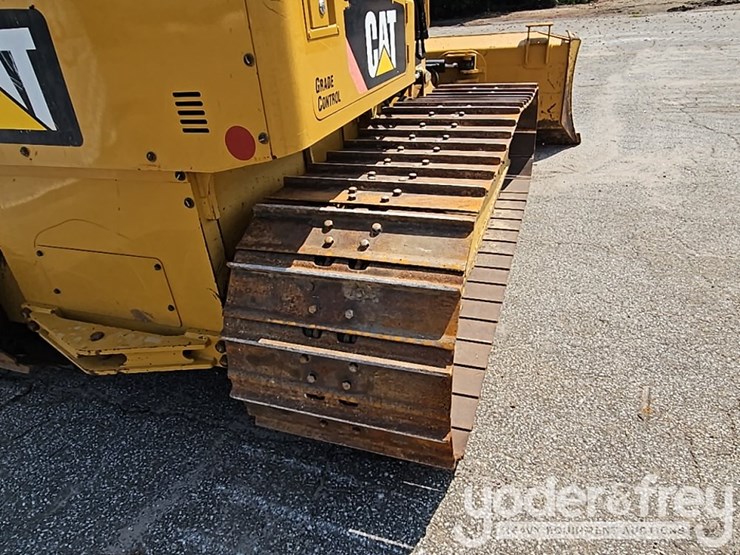 2018-caterpillar-d5k2-lgp-image-15