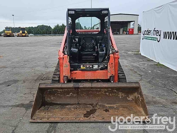2020-kubota-svl65-2-image-8