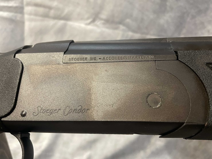 #4609-•-stoeger-condor-12-ga.-over-under-shotgun,-sn:-j647355-22-image-18