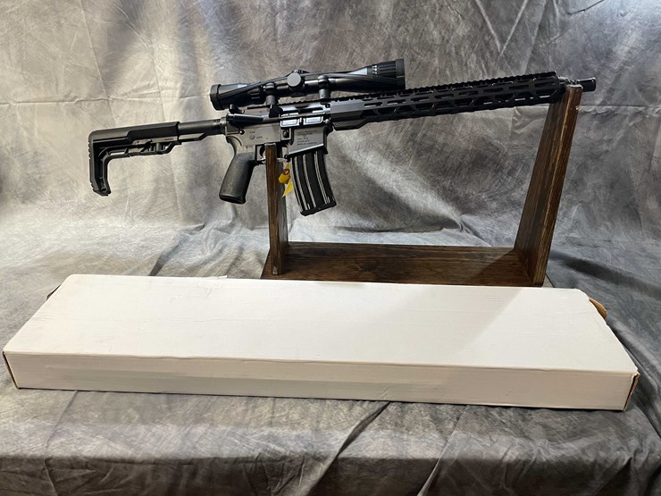 #4577-•-radical-firearms-ar-15-package-5.56-nato-semi-auto-rifle,-sn:-epg16v2-image-1