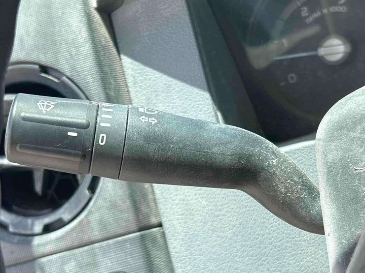 2011-ford-f350-image-19