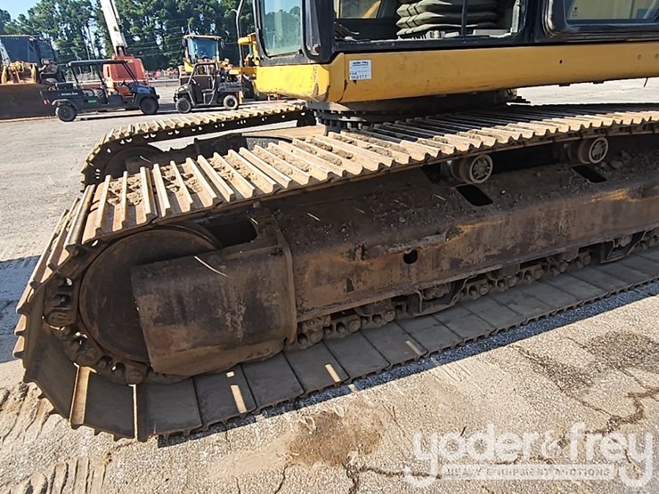 2019-caterpillar-336-image-17