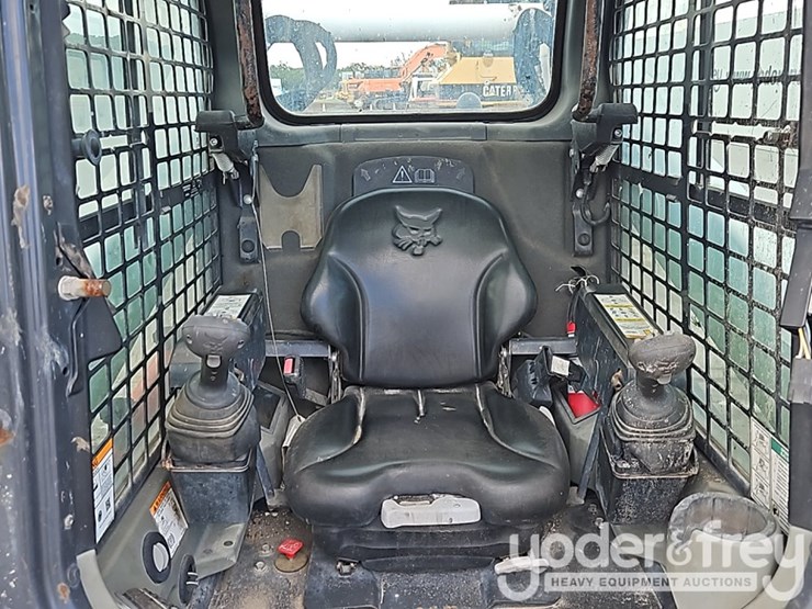 2018-bobcat-t770-image-23