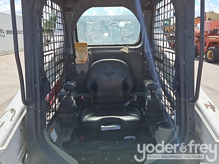 2019-bobcat-t590-image-23