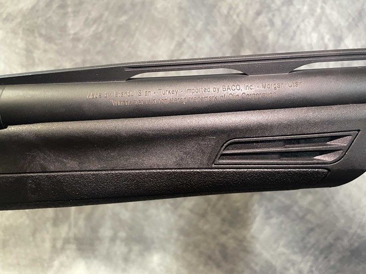#4612-•-winchester-model-4612-12-ga.-pump-action-shotgun,-sn:-tr6022-051946sp-image-10