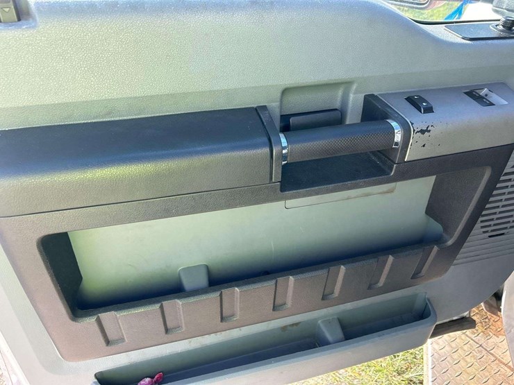 2016-ford-f350-image-11