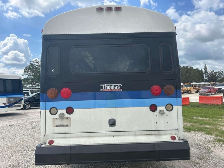 2000-thomas-saf-t-liner-mvp-image-27