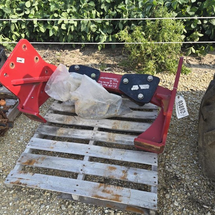 #3892 • CASE-IH STEIGER WEIGHT BRACKET