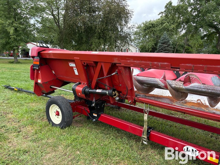 case-ih-3208-image-16