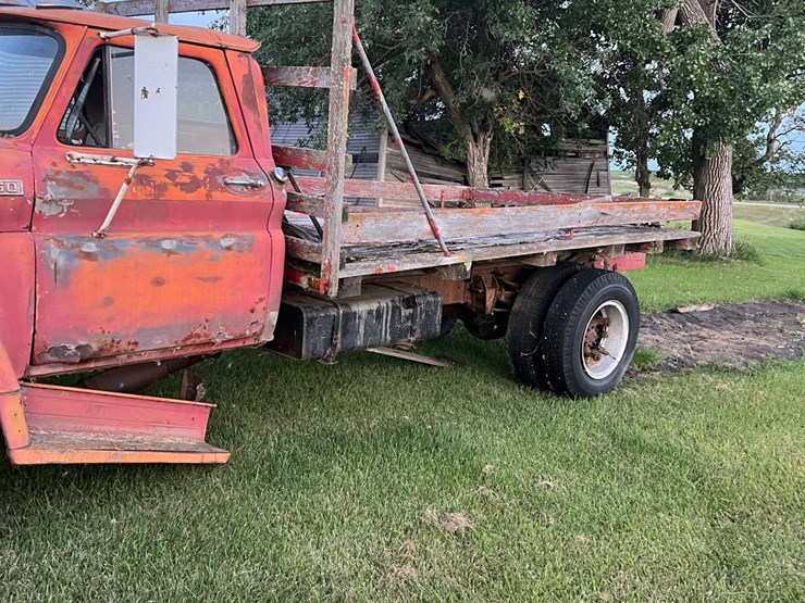 1960-chevy-truck,-not-running-image-11
