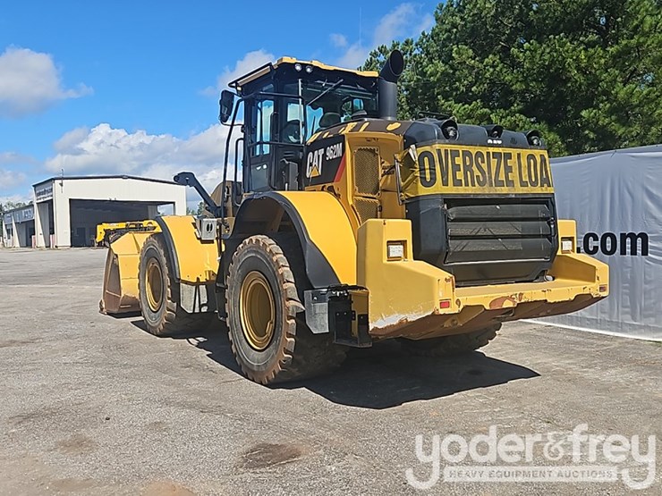 2021-caterpillar-962m-image-3