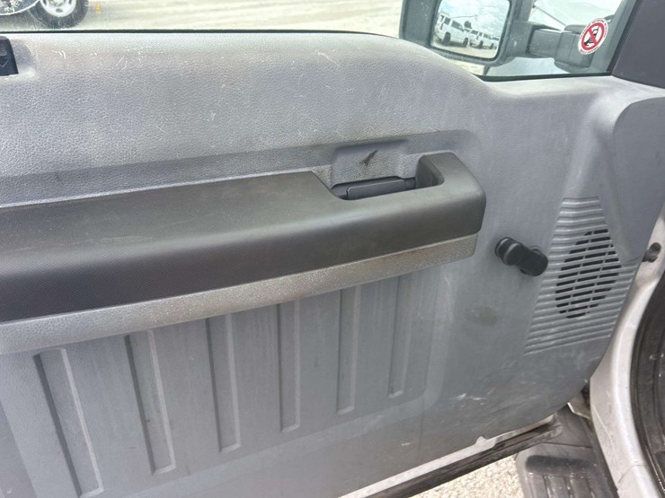 2015-ford-f450-image-12