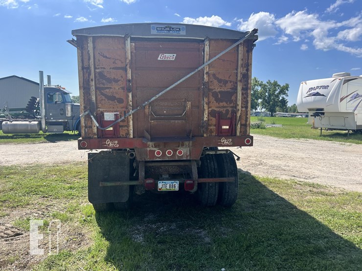 1990-ford-8000-image-20
