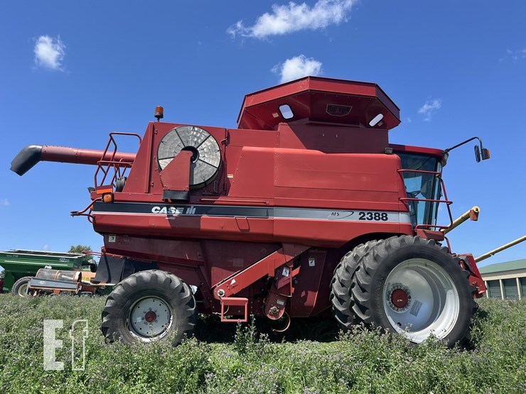 2006-case-ih-2388-image-1